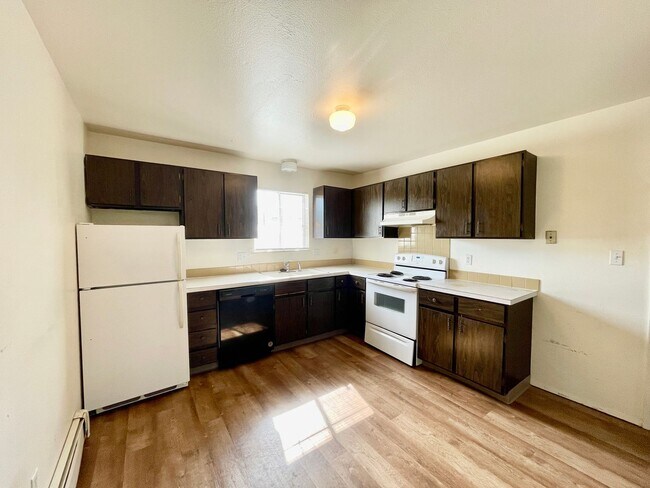 Building Photo - 2901 Sumac St