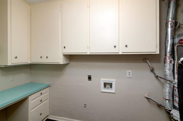Building Photo - 5302 Wonder Dr