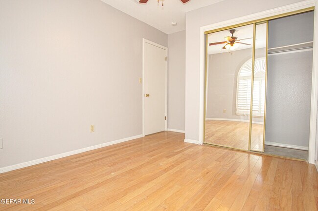 Building Photo - 1832 Dean Jones Dr