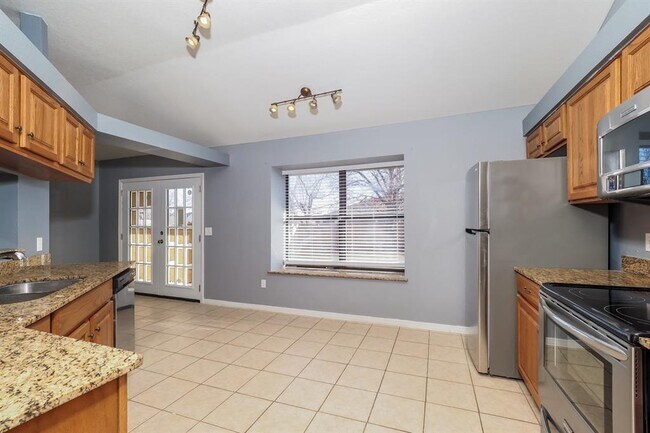 Building Photo - 1616 Rocky Mountain Way