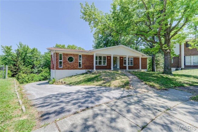 Building Photo - 1219 Blairshire Dr