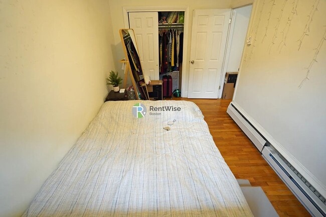 Building Photo - 531 Beacon St