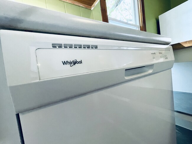 Whirlpool dishwasher installed Fall 2023 - 4259 N Lawndale Ave