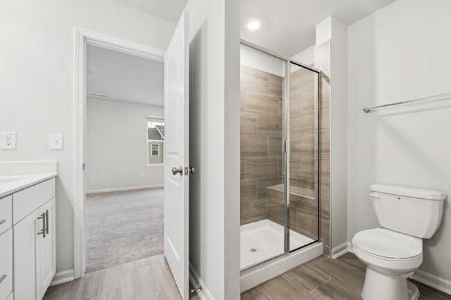 Building Photo - Available Now! New Construction - 3 Bedroo...