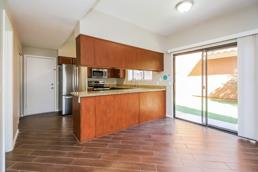 Building Photo - 48 W Melody Ave