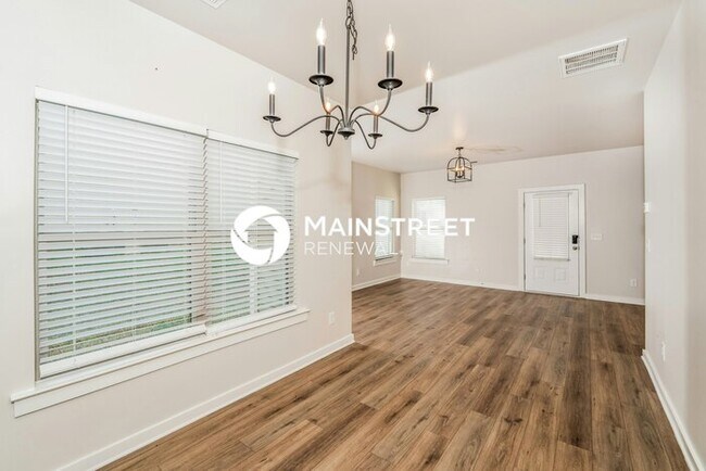 Building Photo - 4 Bedroom Pet-Friendly Home in Odenville, ...