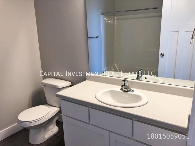 Building Photo - 14642 Bloom Dr