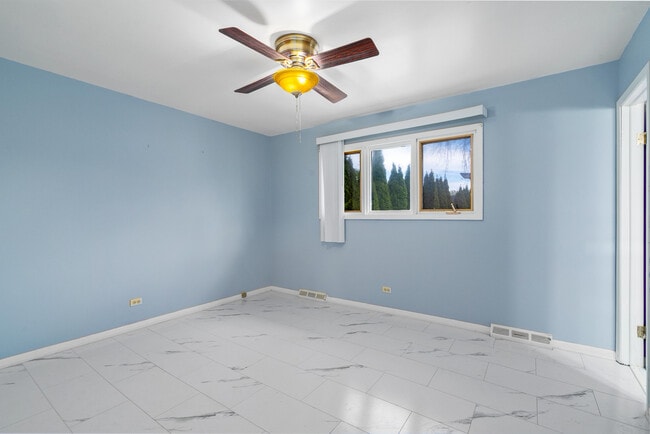 Building Photo - 12305 Derby Ln