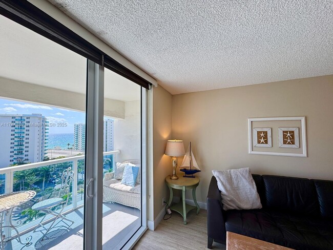 Building Photo - 3800 S Ocean Dr