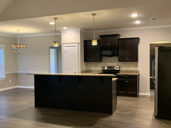 Building Photo - 8591 Prince Ct