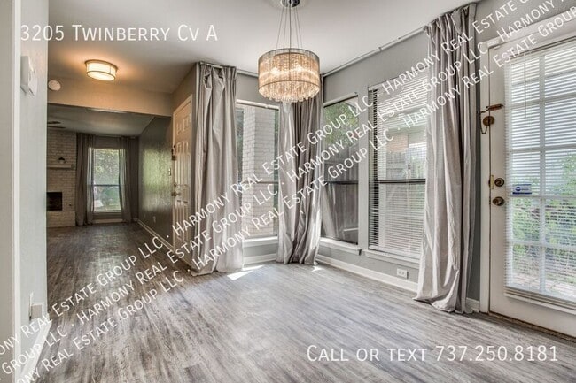 Building Photo - 3205 Twinberry Cove