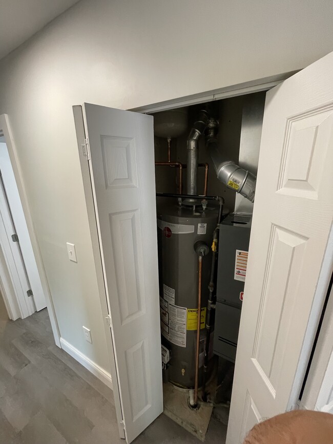 Building Photo - 241 Madison Ave