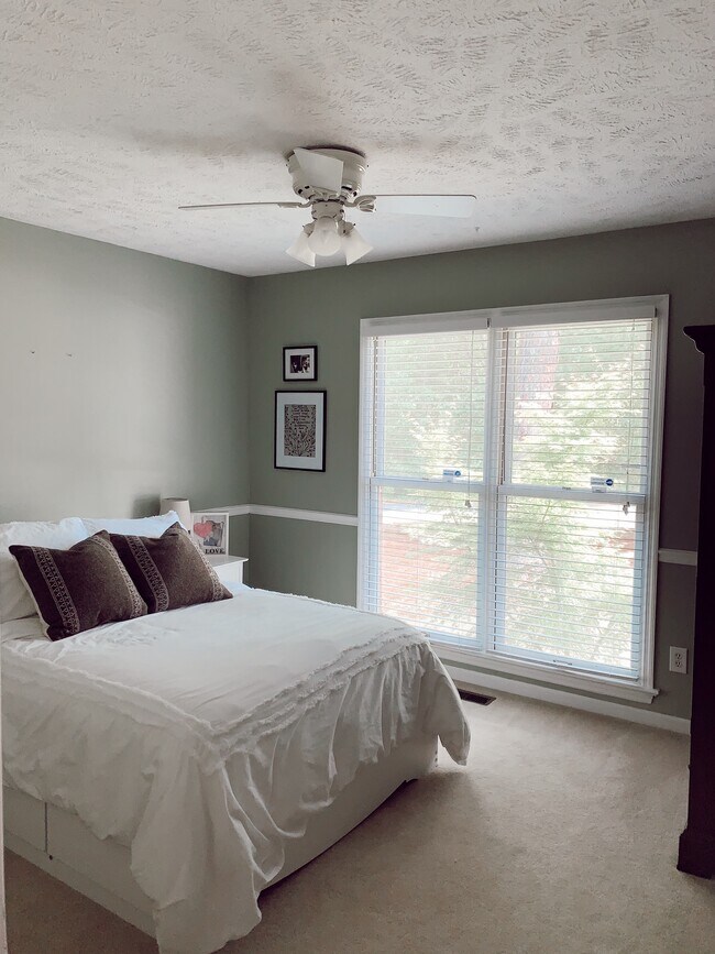 Bedroom #2 - 121 Rothbury Dr