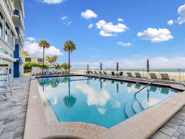 Building Photo - 17400 Gulf Blvd