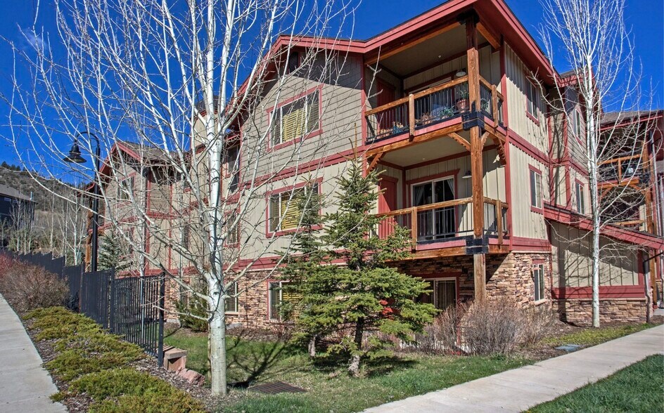 Building Photo - 5519 Lillehammer Ln