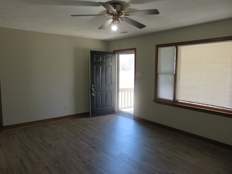 Building Photo - 7078 Ann Cabell Ct