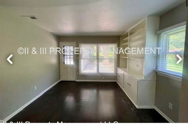 Building Photo - 5504 W 79th St