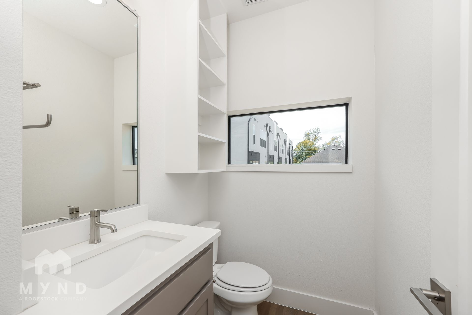 Building Photo - 4515 Cabell Dr