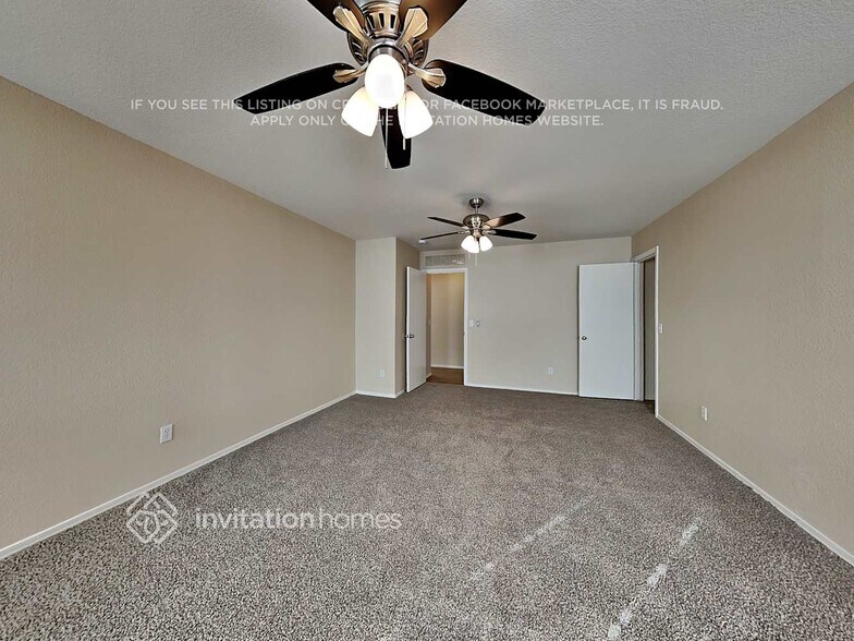 Building Photo - 203 E Valley View Dr