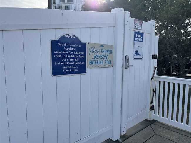 Building Photo - 57211 Atlantic View Dr