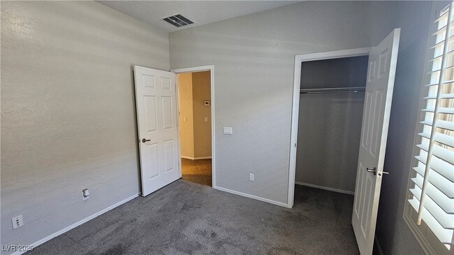 Building Photo - 3867 Paint Ct