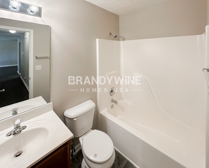 Building Photo - 1665 Harvest Hill