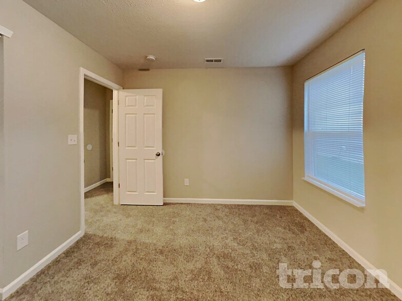 Building Photo - 1263 Brookdale Ct
