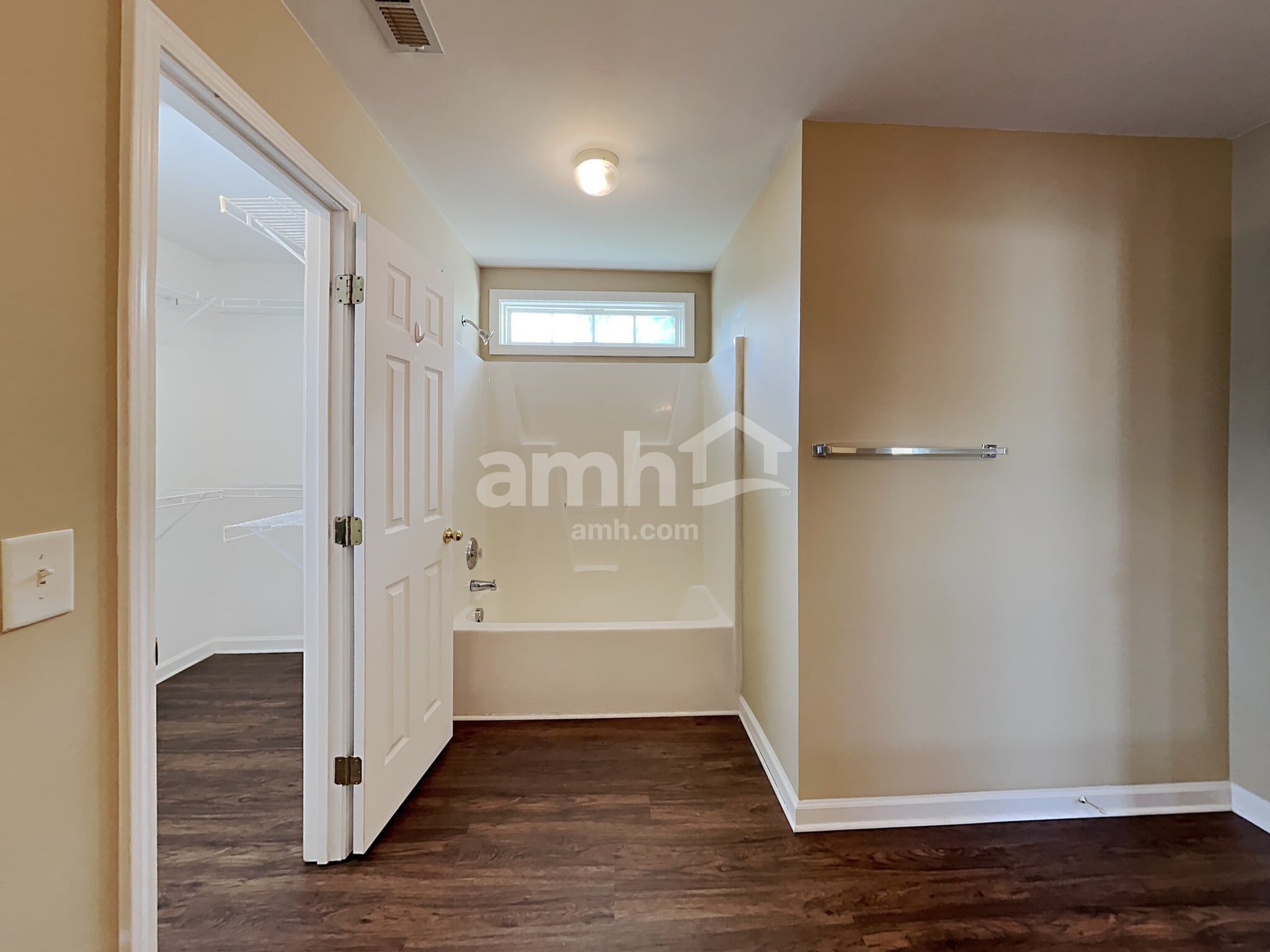 Building Photo - 2701 Mortise Ct