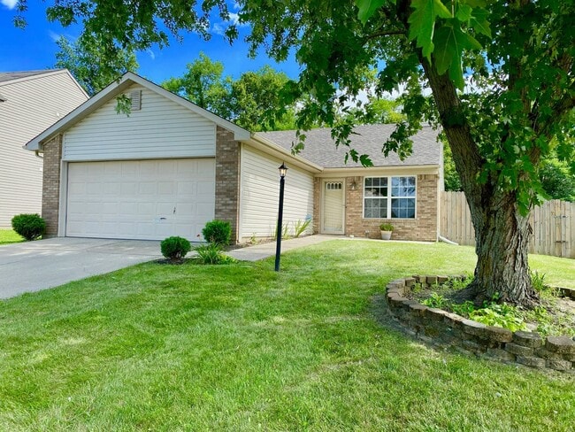 Primary Photo - COMING SOON!! Great 3 Bedroom 2 Bathroom R...