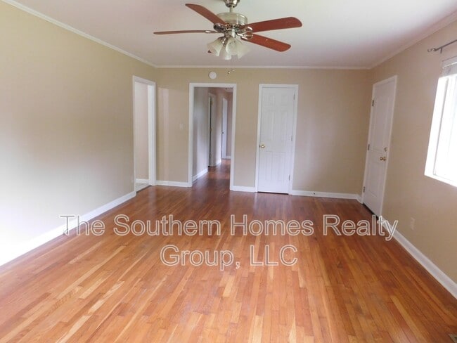Building Photo - 1412 Tellico Ave