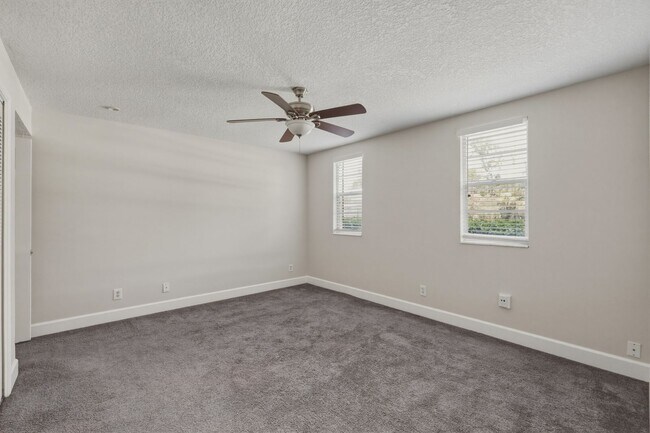Building Photo - 1757 El Camino Rd