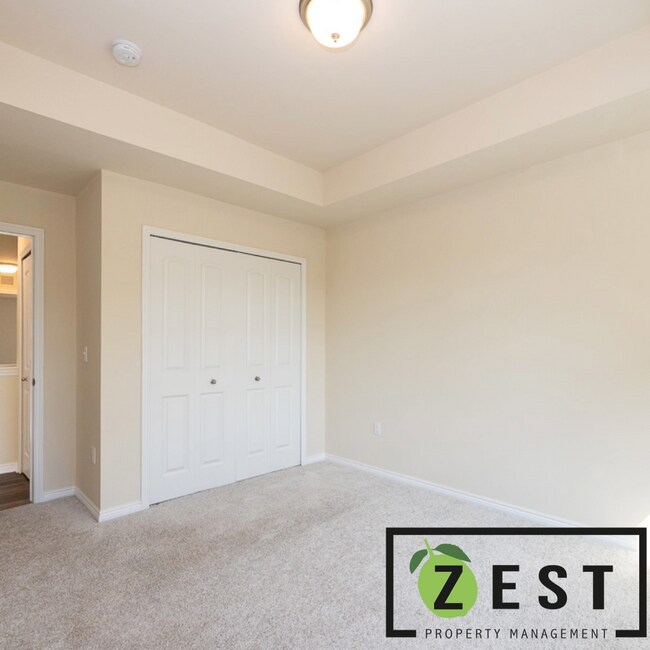 Building Photo - Amazing 3Bedroom 2 Baths OPEN HOUSE- 11/29 12PM-12:30PM