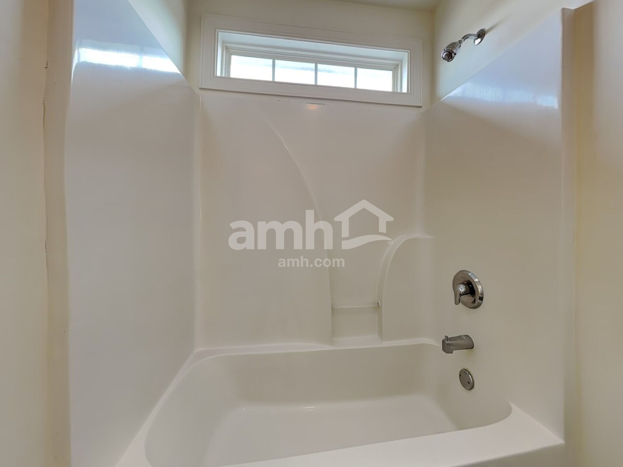 Building Photo - 2 Stone Gate Ct