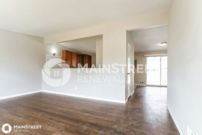 Building Photo - 3125 Racine St
