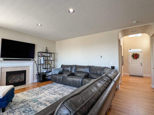 Building Photo - Traditional Hillshire Estates  home with 4-bedrooms and 3-baths and GREAT Mountain Views