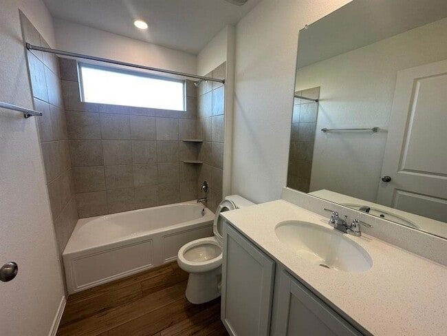 Building Photo - 4116 Home Pl Rd