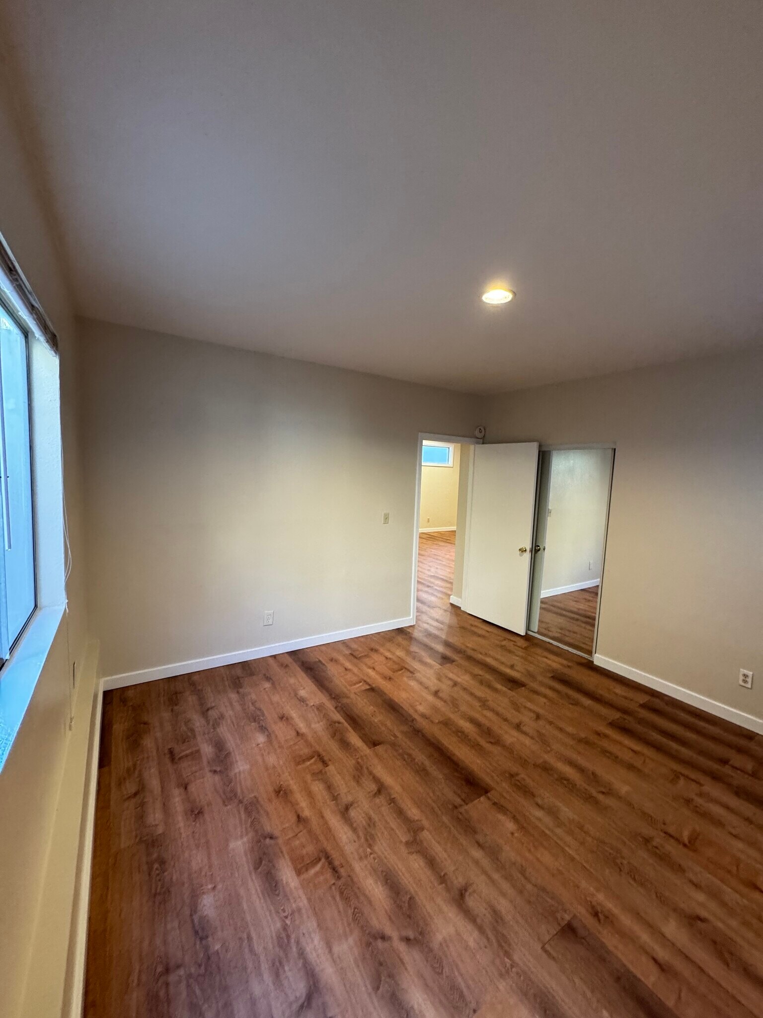 Building Photo - 2606 Harrison St