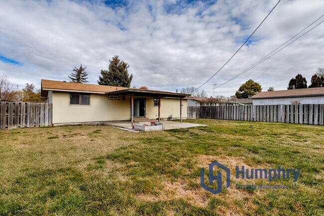 Building Photo - Nice home located off of Cleveland Blvd. near downtown Caldwell