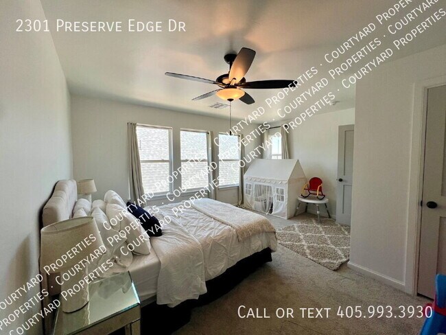 Building Photo - 2301 Preserve Edge Dr