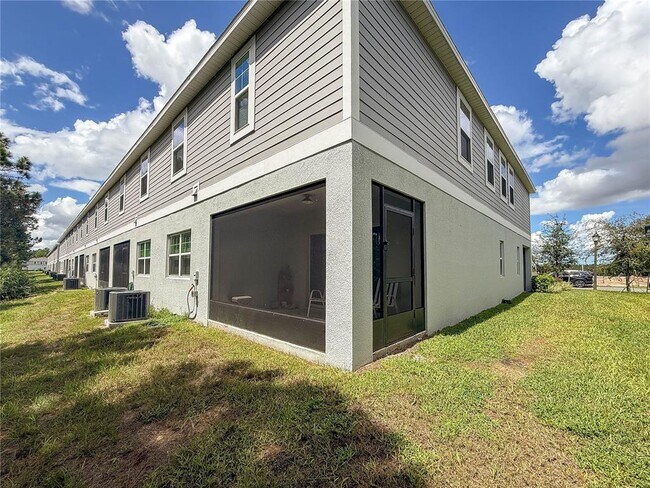 Building Photo - 156 Glass Onion Dr