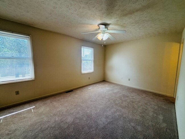 Building Photo - 1707 Emerald St