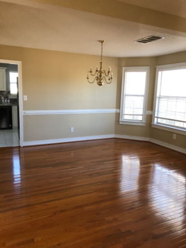 Building Photo - 104 Arbor Cove Way