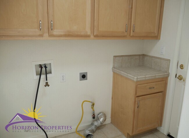 Building Photo - 170 Battlecreek Cir