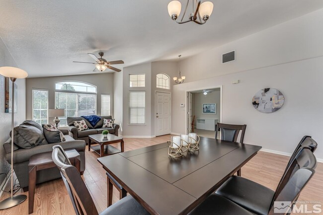 Building Photo - 4791 Mesa Meadows Dr