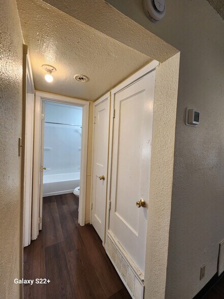 Building Photo - 311 NW 14th St