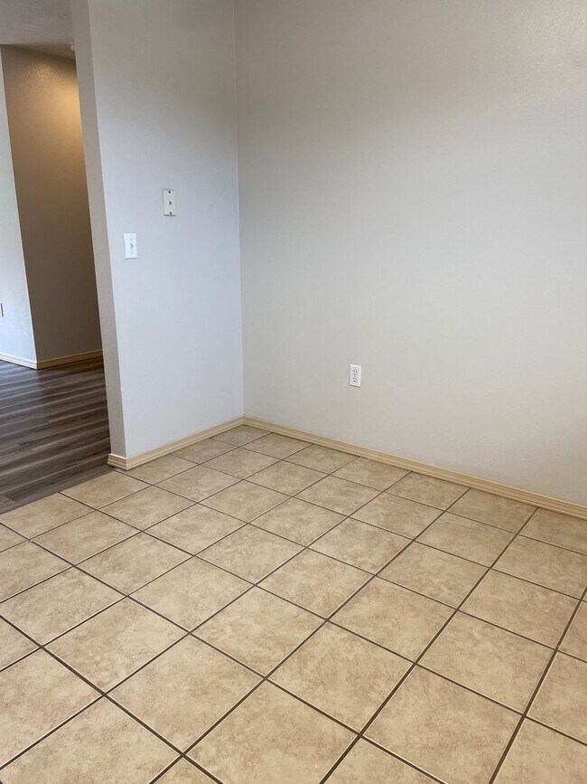 Building Photo - Condominium in Academy Commons