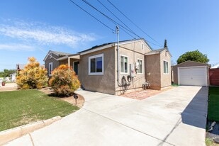 Building Photo - 2039 O Ave