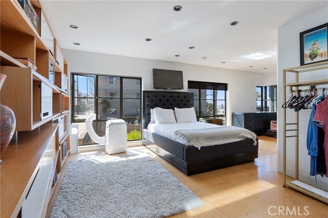 Building Photo - 3410 Hermosa Ave