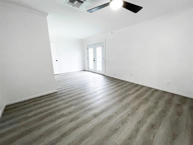 Building Photo - 21603 Park Wind Ct