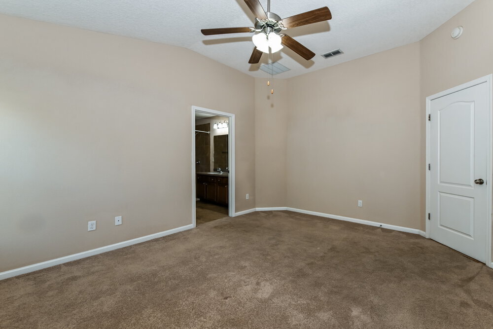 Building Photo - 15847 Rachel Creek Dr